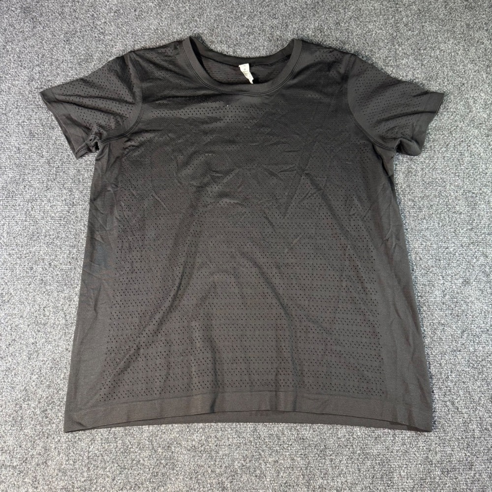 Lululemon Swiftly Tech Short Sleeve 2.0 Black Mesh Venting Shirt Size 10